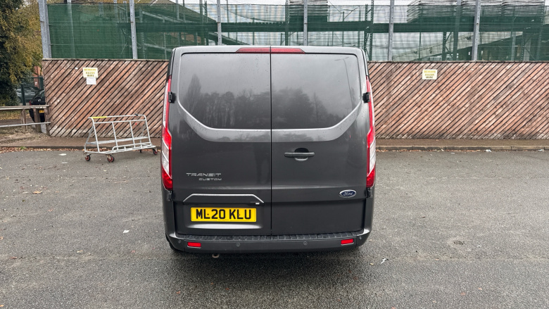 Ford Transit Custom 300 L2 Diesel Fwd 2.0 EcoBlue 130ps Low Roof Limited Van